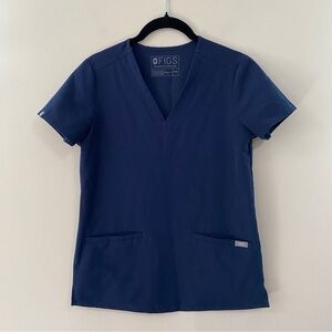 Figs Casma Three-Pocket Scrub Top, Navy, Size XXS